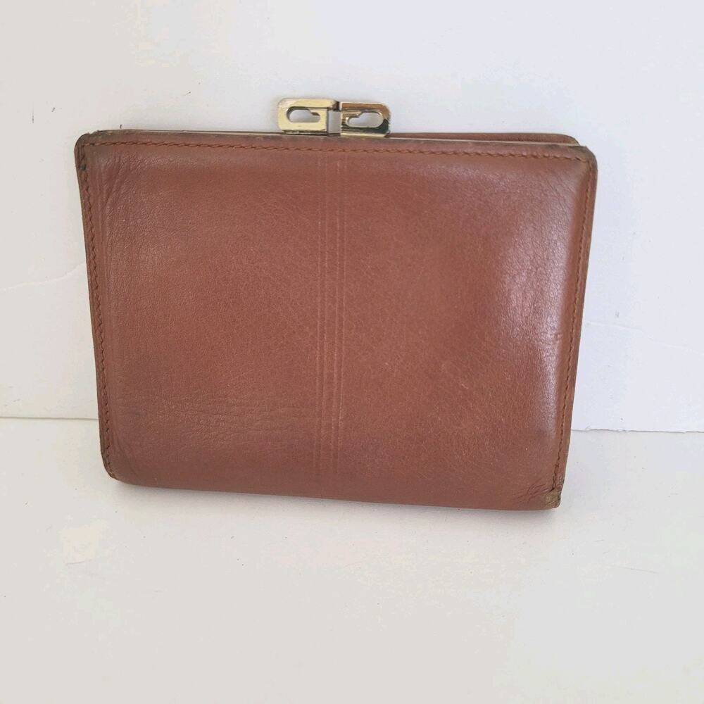 Givenchy Vintage Leather Wallet Brown Leather Bifold Medium Compact Kisslock - Picture 2 of 12